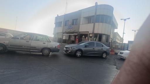 عکس جایگاه سوخت نمونه هشتگرد (بنزین)