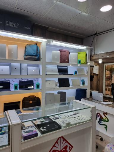 عکس فروشگاه رایانه ایران آمازون