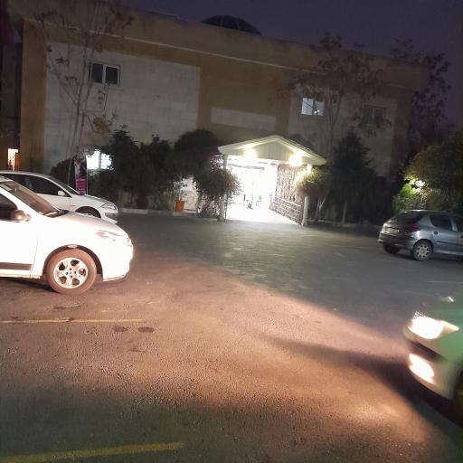 عکس کلینیک تخصصی آجودانیه