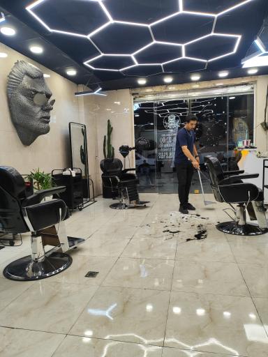 عکس آرایشگاه مردانه سناتور پلاس