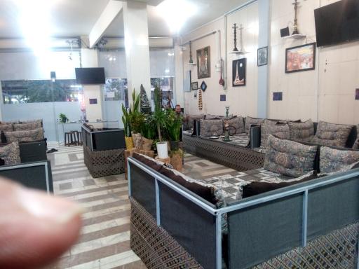 عکس چای سرای ارحام صدر 