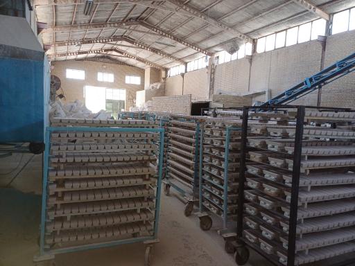 عکس کارخانه کاشی سنتی گوهرشاد