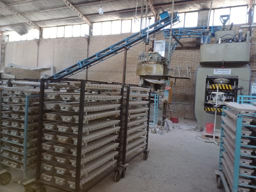 عکس کارخانه کاشی سنتی گوهرشاد