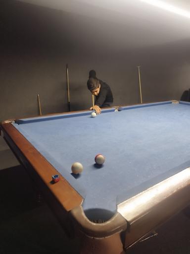 عکس بیلیارد و گیم نت پلاک هشت 8 عافیت