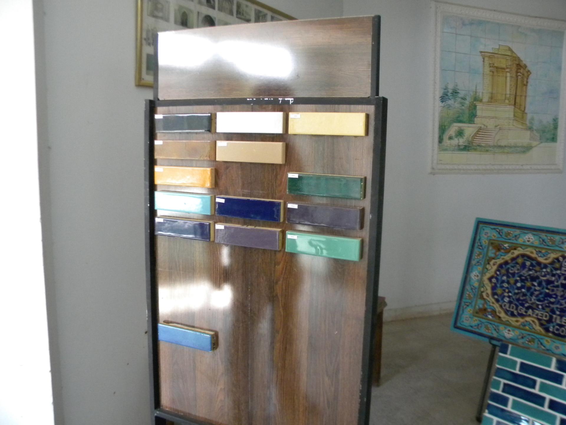 عکس کارخانه کاشی سنتی گوهرشاد