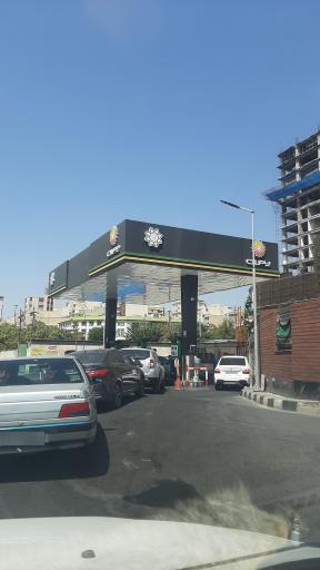عکس پمپ بنزین