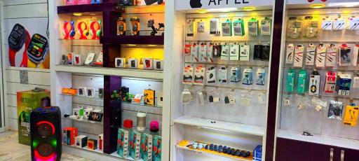 عکس فروشگاه موبایل و لوازم جانبی هیراد