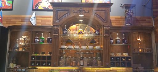 عکس کافی شاپ خان داداش