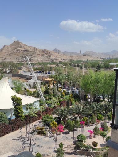 عکس رستوران و تالار مشاهیر