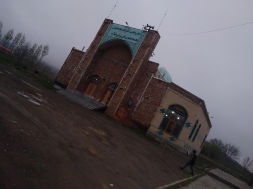 عکس قلعه برزند