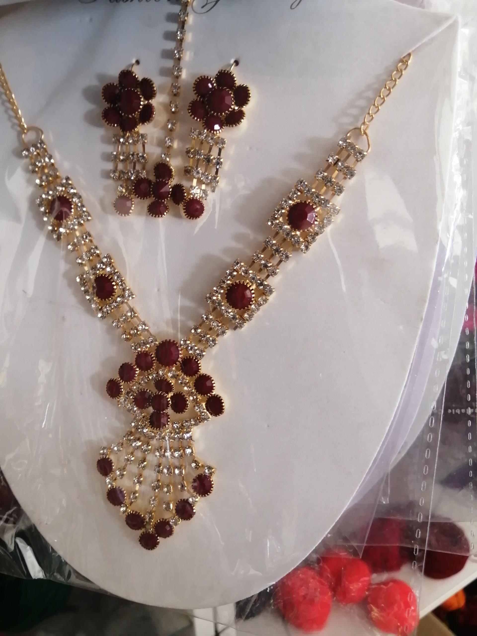 عکس خرازی دنیای نخ