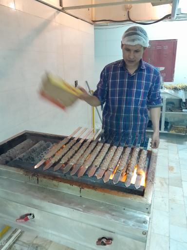 عکس رستوران منعم