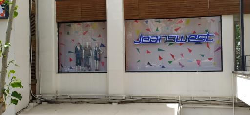 عکس جین وست