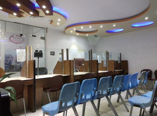 دفتر پیشخوان رئیسی