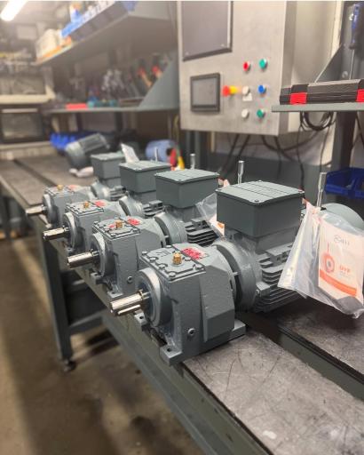 عکس چرخش محور پارسیان 