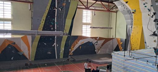 عکس سالن سنگنوردی کوثر 