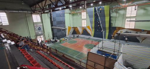 عکس سالن سنگنوردی کوثر 