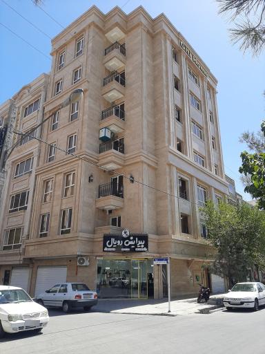 ساختمان گیتی