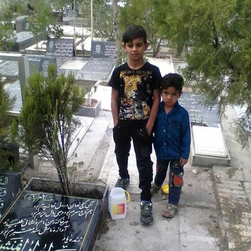 عکس مزار حبیب الله ایران منش