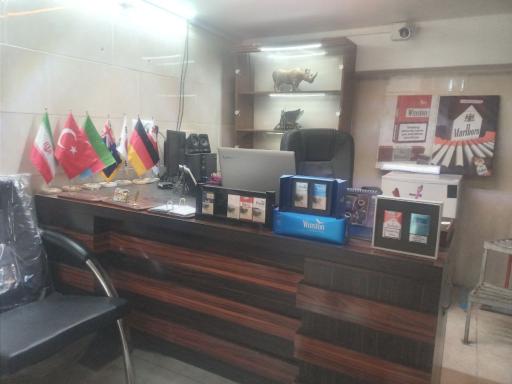 عکس فروشگاه سیگار فرامرز چلانی