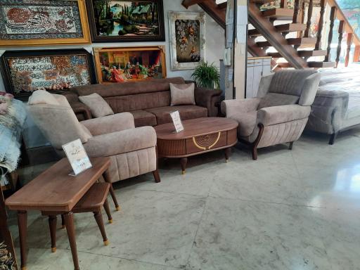 عکس تالار فرش و مبل دهقان