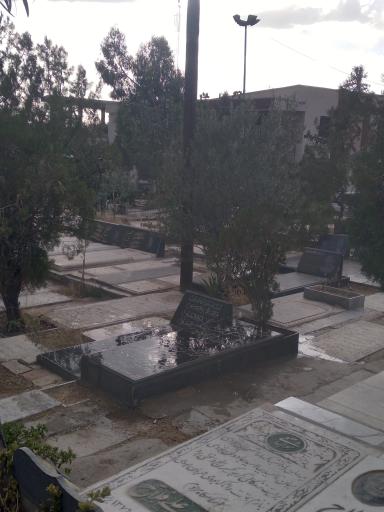 عکس مزار حبیب الله ایران منش