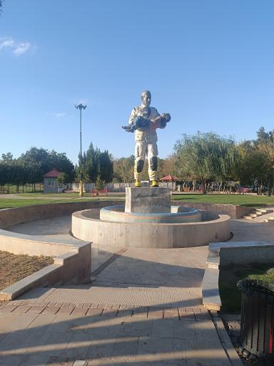 عکس اقبالیه