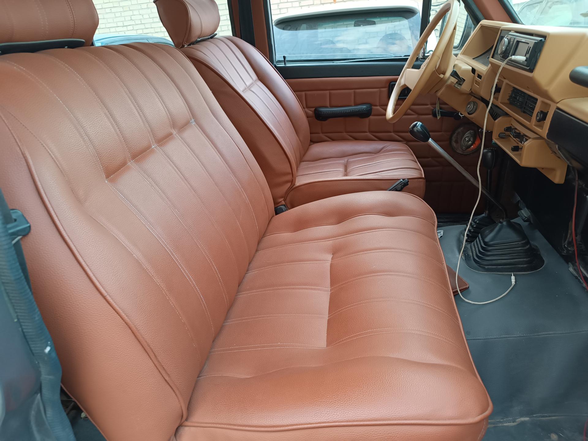 عکس تودوزی و چرم کوبی رضا 