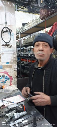 عکس پرس شیلنگ و پیچ و مهره و تسمه پرویز