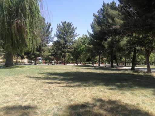 عکس پارک مهرورزان