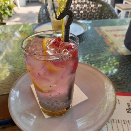 عکس کافه کارامل