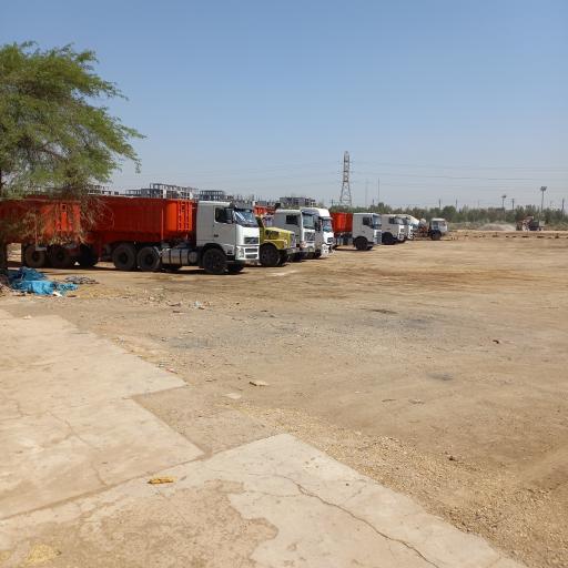 عکس پارکینگ شبانه روزی زاگرس