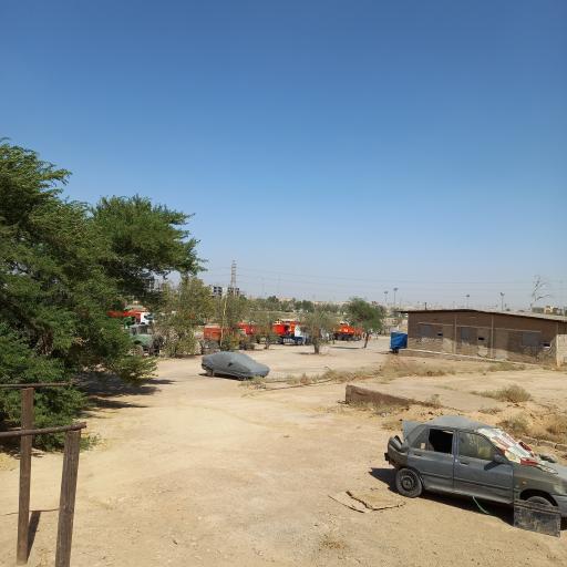 عکس پارکینگ شبانه روزی زاگرس