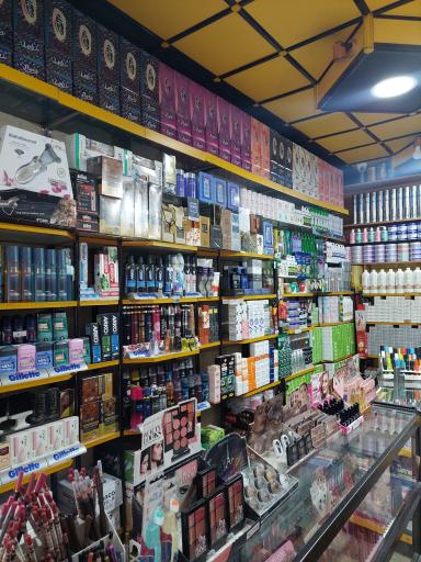 عکس آرایشی و بهداشتی پدرام