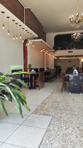 عکس کافه رستوران رز فمیلی 