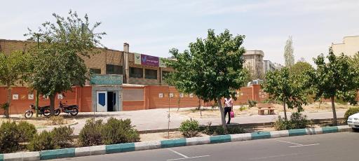 عکس دبیرستان هوشمند دکتر غلامحسین مصاحب