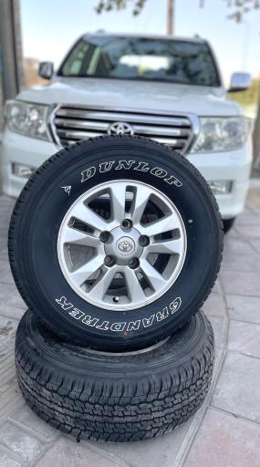 عکس فروشگاه لاستیک و خدمات لاستیک ایده آل