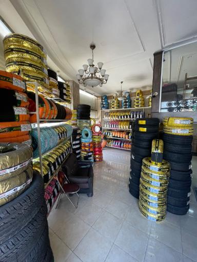 عکس فروشگاه لاستیک و خدمات لاستیک ایده آل