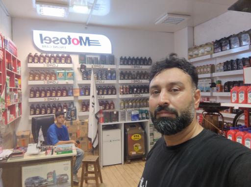 عکس تعویض روغن 