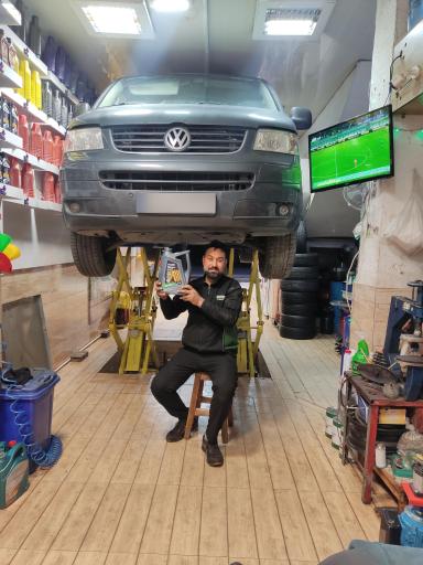 عکس تعویض روغن 