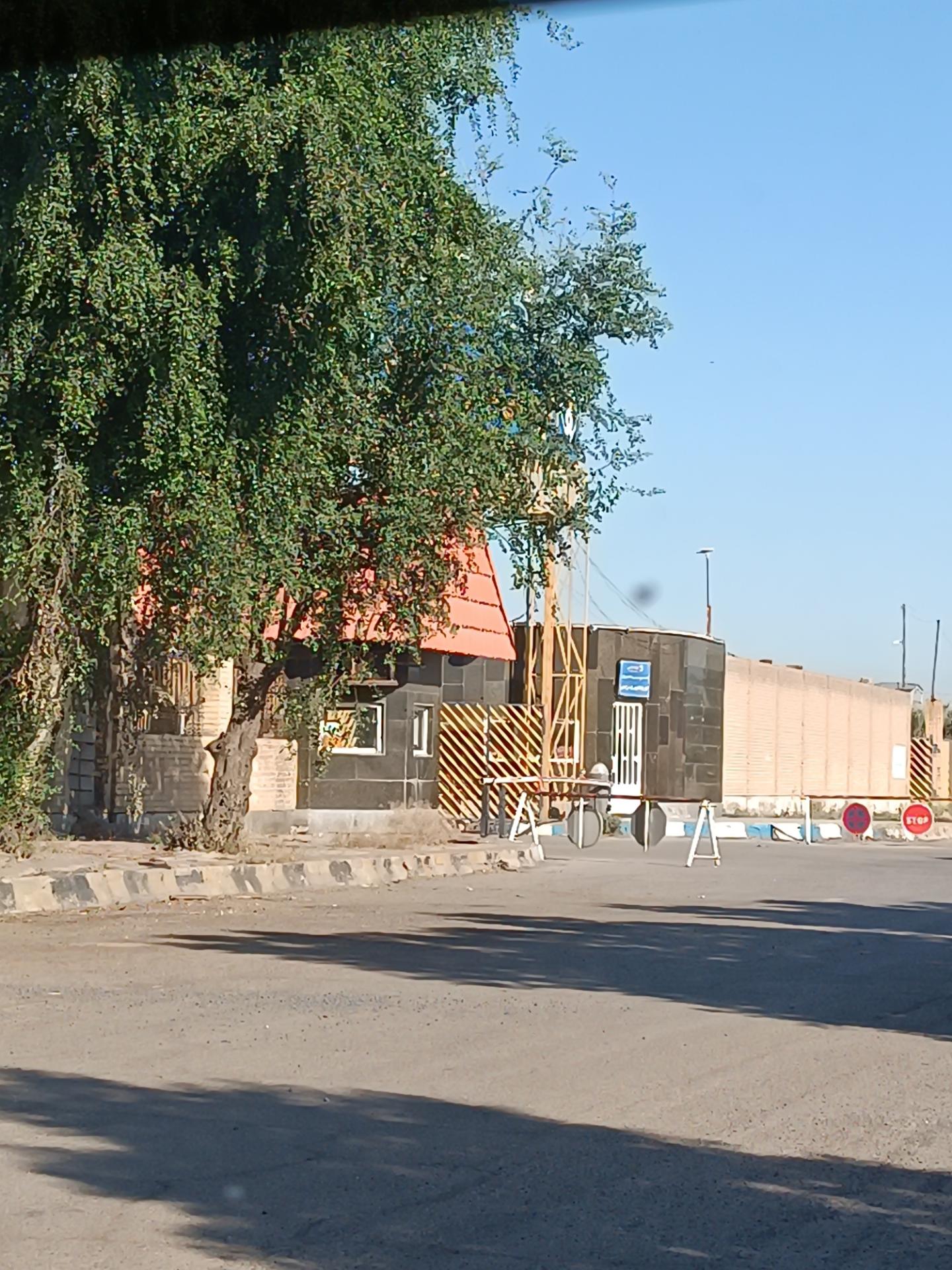 عکس درب ورودی شماره 1