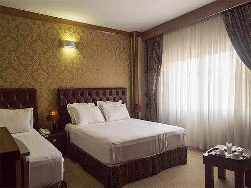 عکس هتل سه ستاره شارستان مشهد