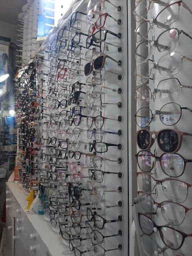 عینک بان چاو (غضنفری)