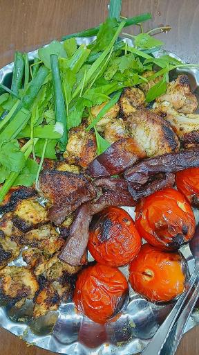 عکس کباب سرای نون و ریحون