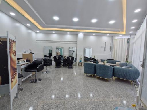 عکس سالن زیبایی صحرا
