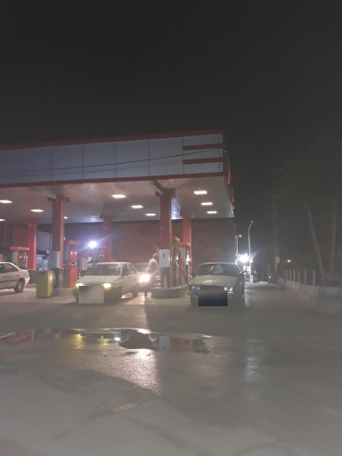 عکس پمپ بنزین