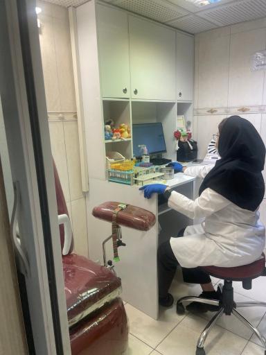 عکس آزمایشگاه پاتوبیولوژی دکتر سرخه ای 