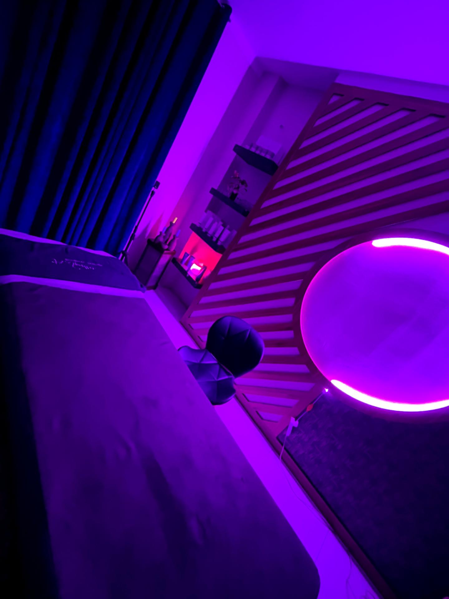 عکس مرکز پوست و ماساژ نادیا