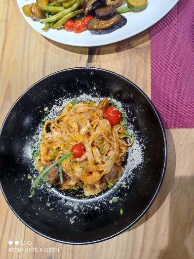 عکس کافه کارن