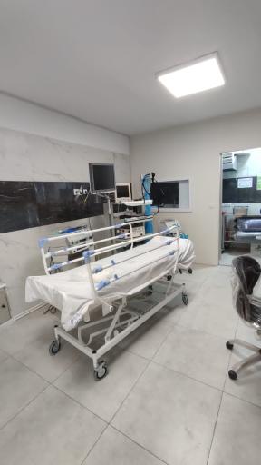 عکس کلینیک گوارش و کبد حامی